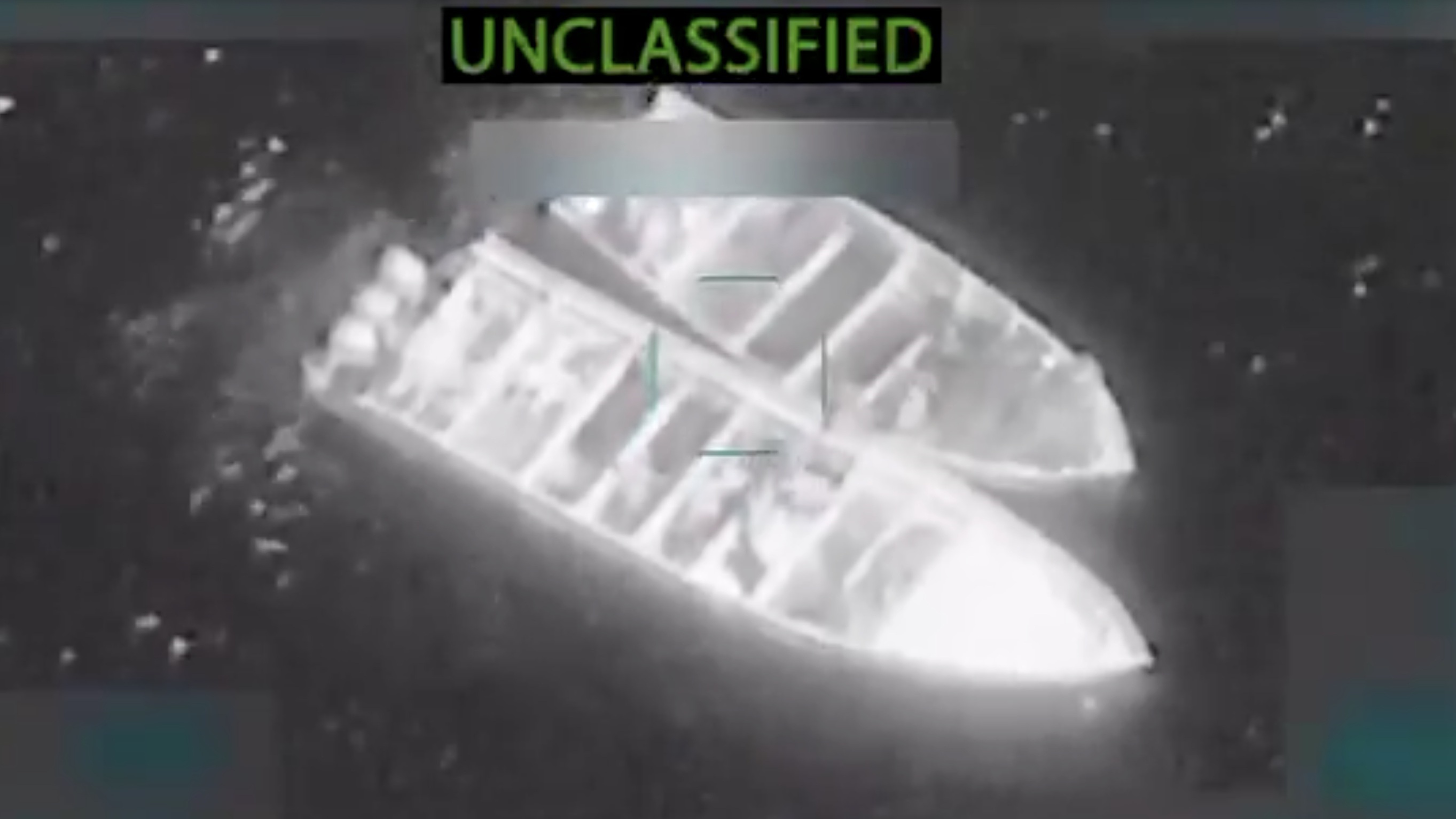 Narcolanchas: ya van 57 muertos mientras Marina busca náufrago cerca de Acapulco