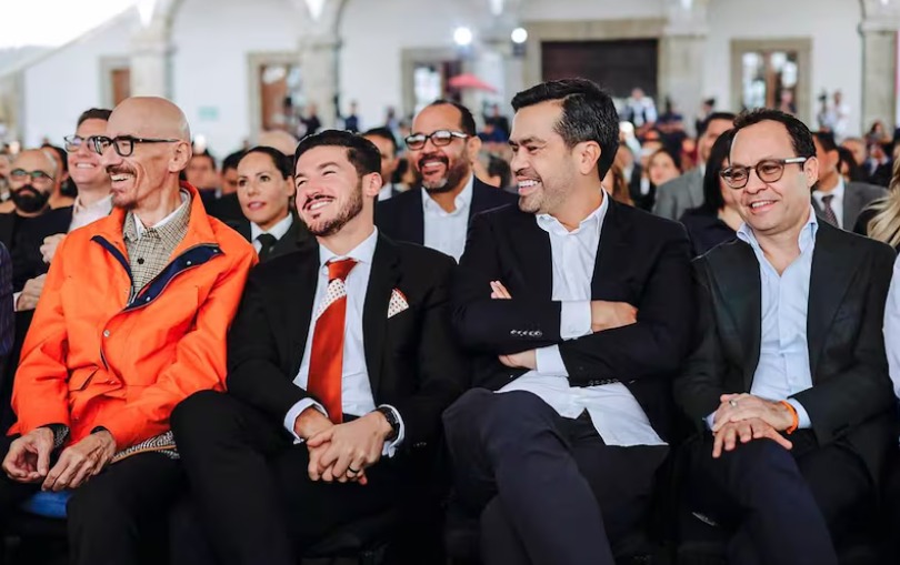 Dante Delgado descarta alianza entre MC y PAN para 2027