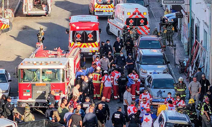 Incendio en Waldo´s deja 23 muertos en el Centro de
Hermosillo