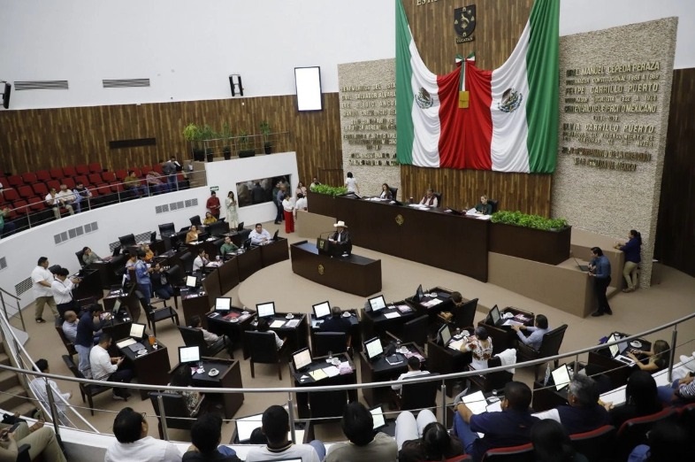 Histórica aprobación de la nueva Ley Ganadera en Yucatán
tras más de 50 años