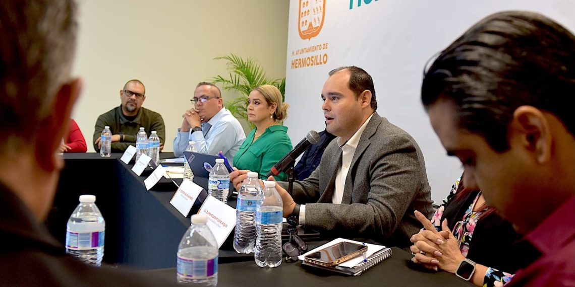 Realiza Gobierno de Hermosillo Foro de Consulta
Hermosillo en Paz