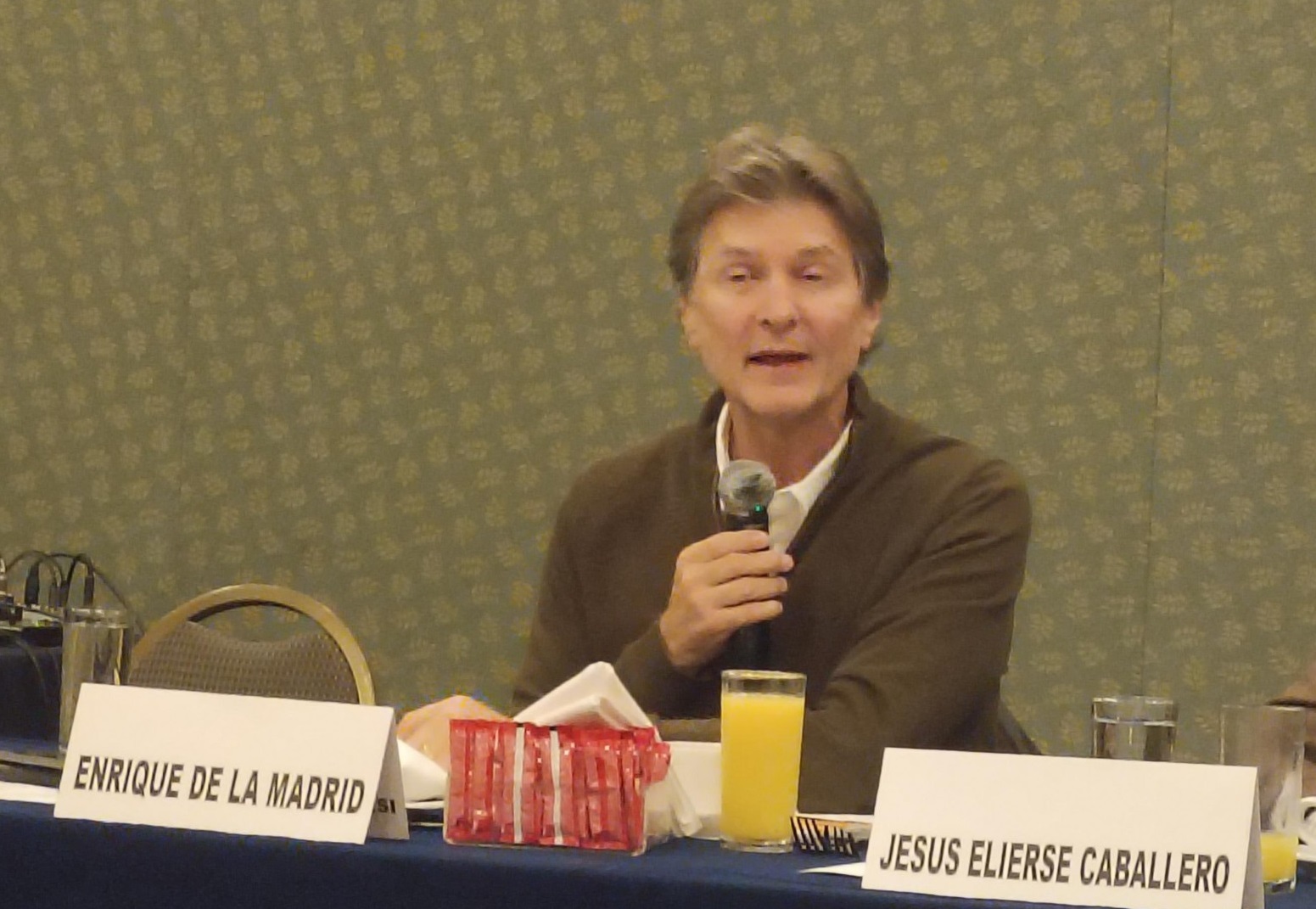 6336435970_e82257563d_b